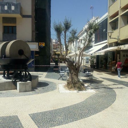 Rooms 4 You Quarto Rosa Portimao Exterior photo