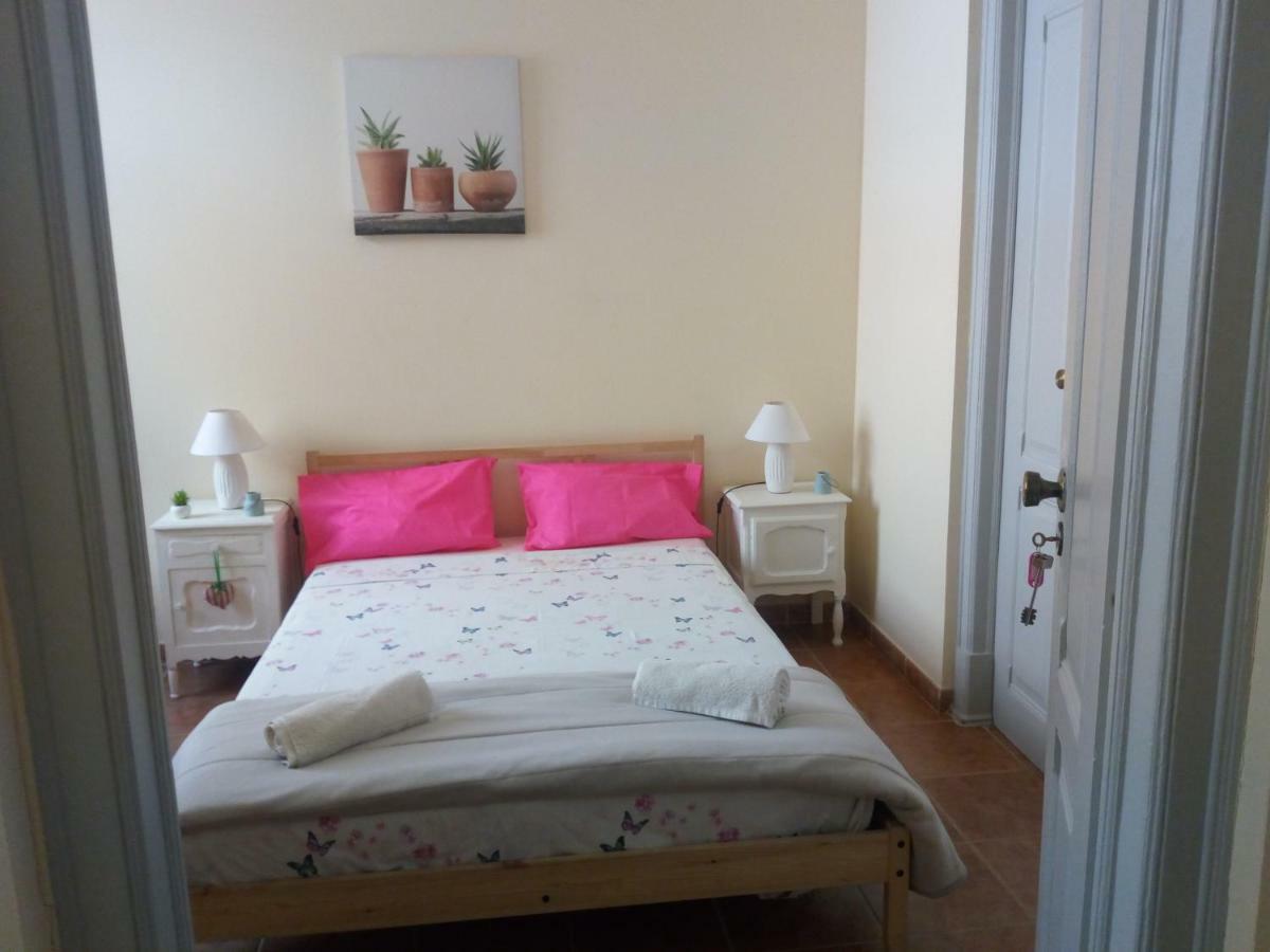 Rooms 4 You Quarto Rosa Portimao Exterior photo